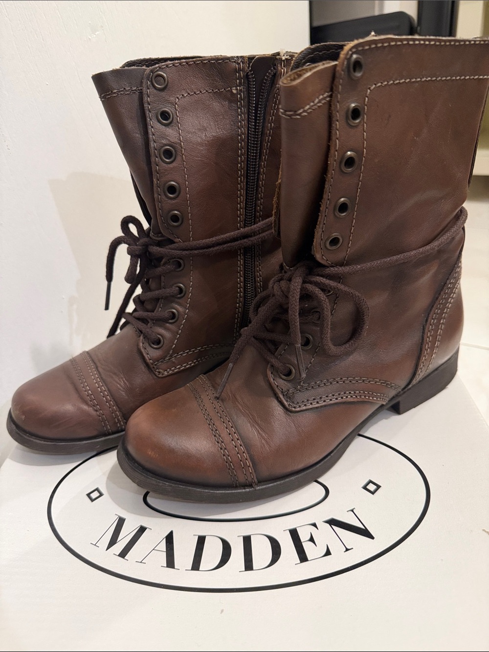 Steven Madden Brown Lace-Up Leather Ankle Boots with Side Zip
